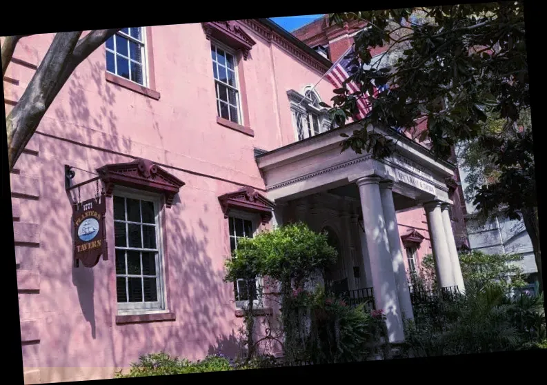 The Olde Pink House